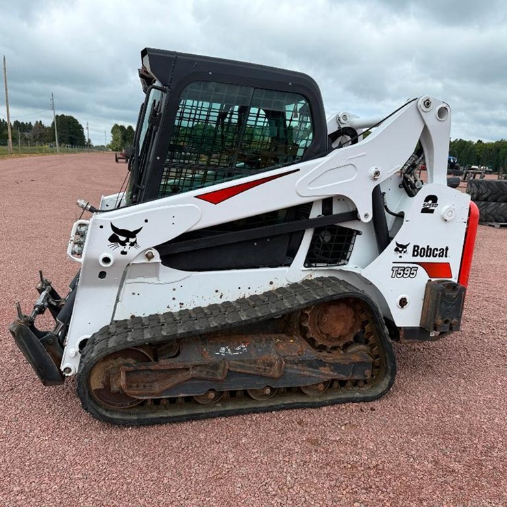 BOBCAT T595