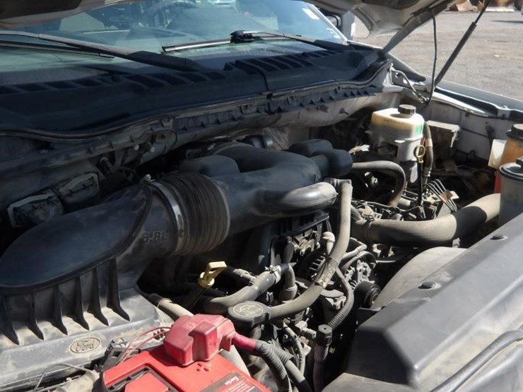 2017-ford-f550-image-10