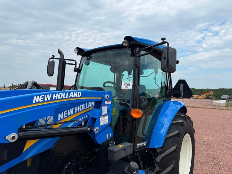 new-holland-workmaster-95-image-26