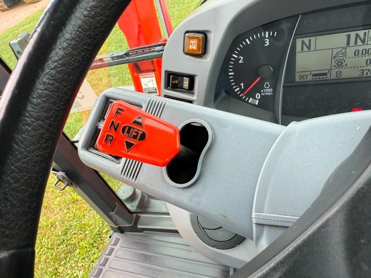 kubota-m6-111-image-61