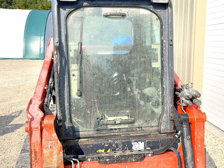 2019-kubota-svl65-2-image-10