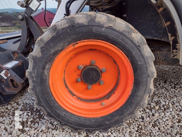 2006-bobcat-toolcat-5600-image-16