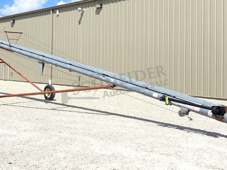 mayrath-7"x54'-transport-grain-auger---100%-donation-to-the-hermann-ffa-image-1