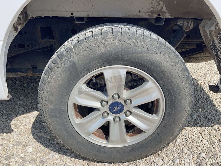 2017-ford-f150-image-48