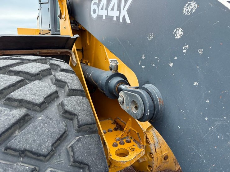 deere-644k-image-38