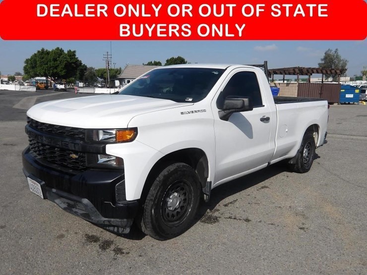 2019-chevrolet-silverado-1500-image-1
