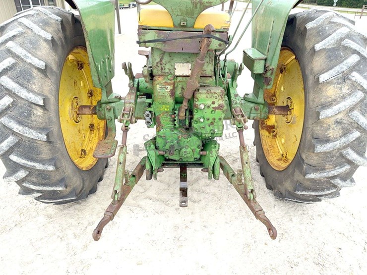 john-deere-630-image-28