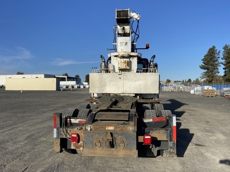 2005-peterbilt-357-image-4