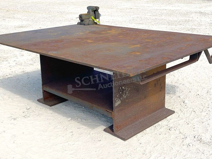 62.5"x7'-steel-work-table-w/-6"-vise-image-3