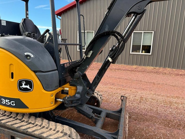 deere-35g-image-25