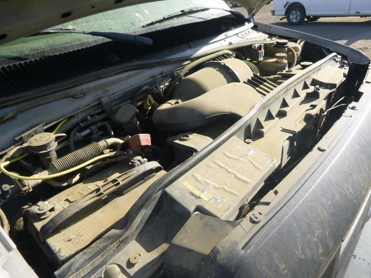2008-ford-e350-image-27