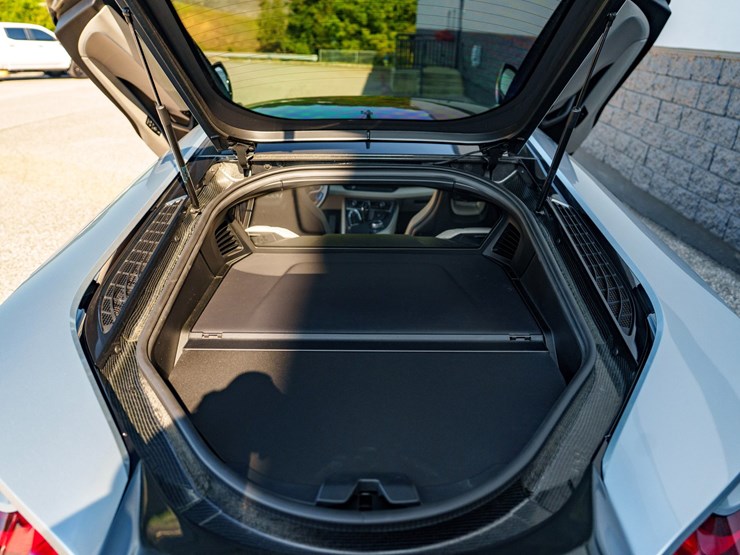 #1064-•-2015-bmw-i-8-image-56