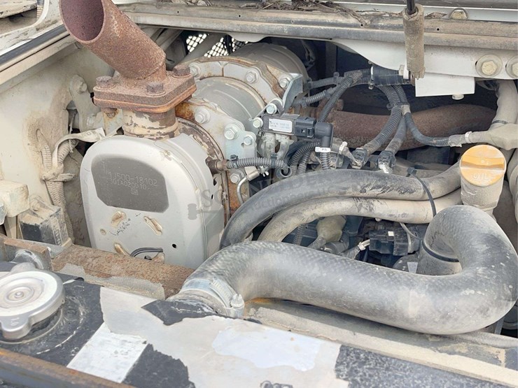 2012-takeuchi-tl10-image-40