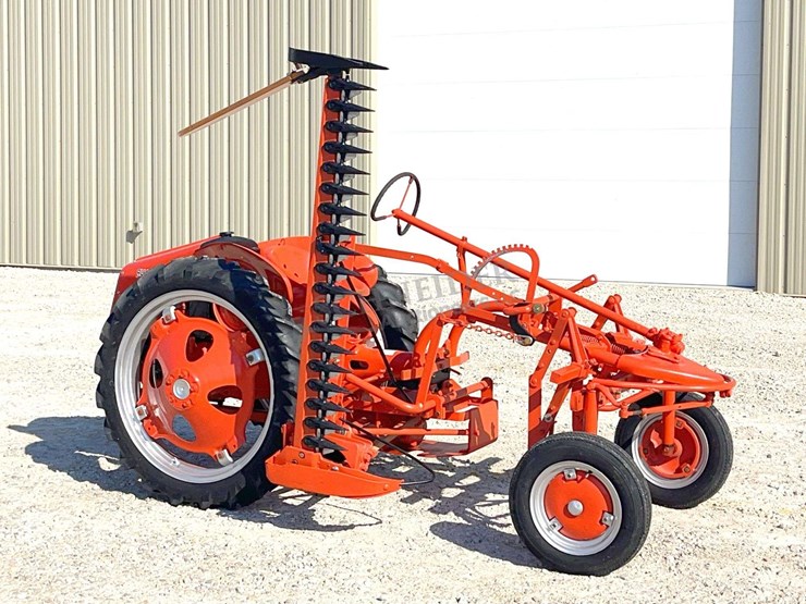 allis-chalmers-model-g-tractor,-not-running-image-1