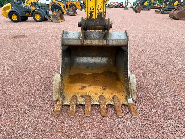 kobelco-sk210-lc-8-image-28
