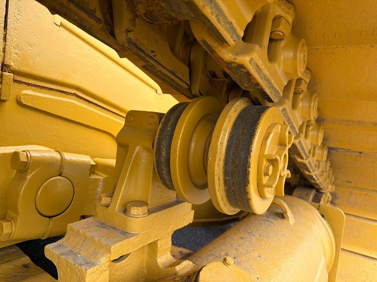 caterpillar-d6t-lgp-image-14