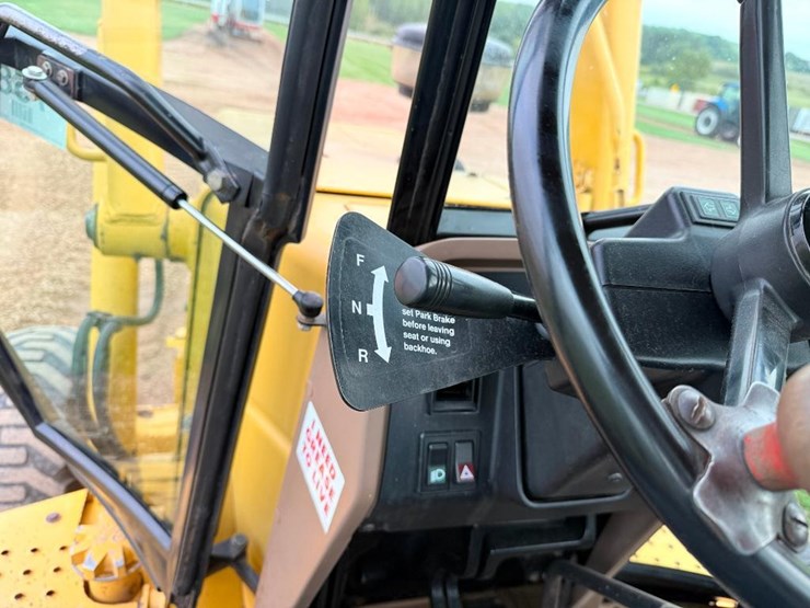 1994-john-deere-310d-image-53