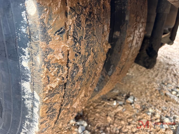 2019-ford-f750-image-14