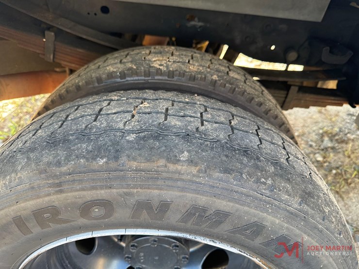 2012-ford-f350-xl-image-8