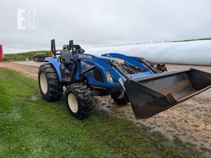 new-holland-boomer-41-image-4