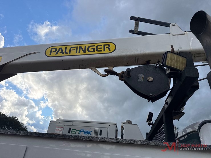 2019-ford-f750-image-27
