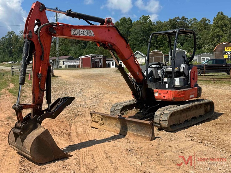 kubota-u55-4-image-4