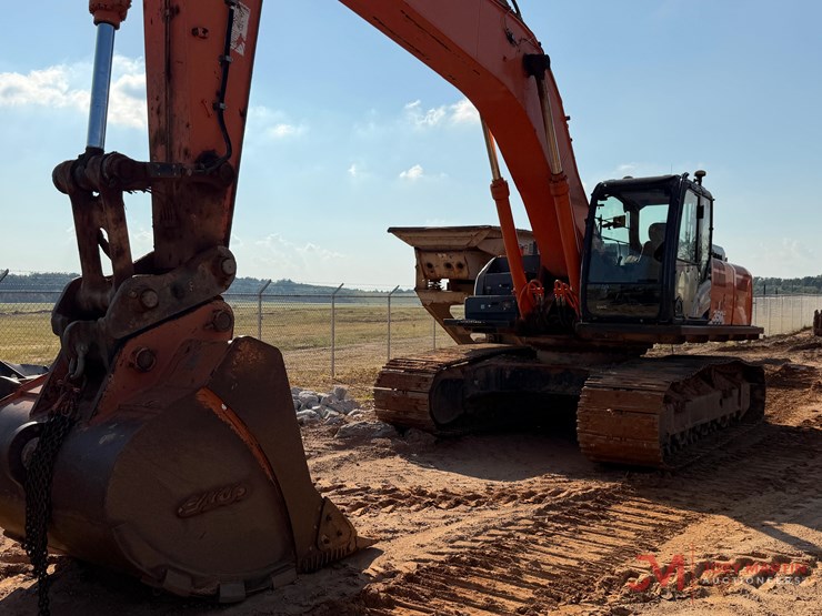 hitachi-zx350lc-6n-image-3