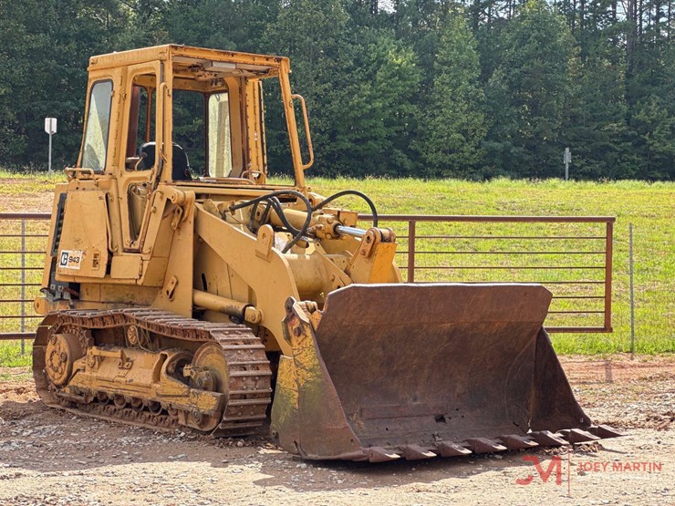 1983-caterpillar-943-image-1
