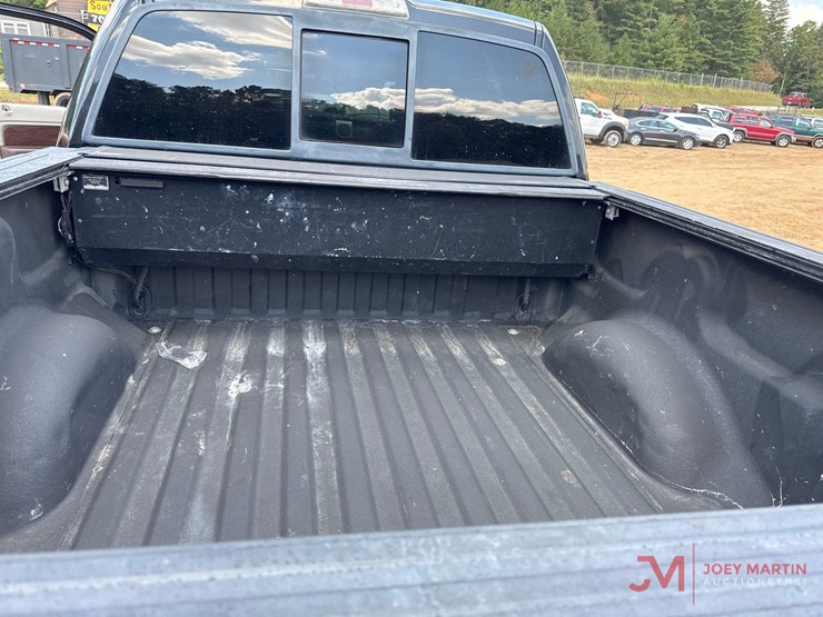 2010-ford-f150-platinum-image-9