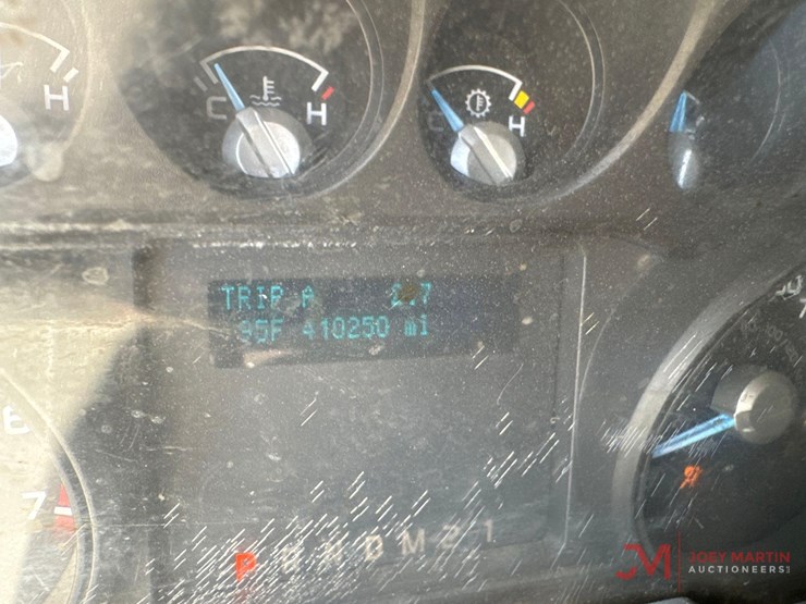 2012-ford-f350-xl-image-13