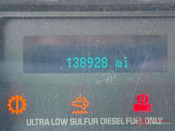 2015-ford-f750-xl-image-27