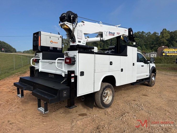 2026-ford-f550-xl-image-3