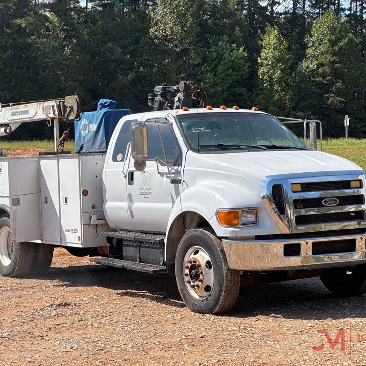 2006 FORD F650 XL