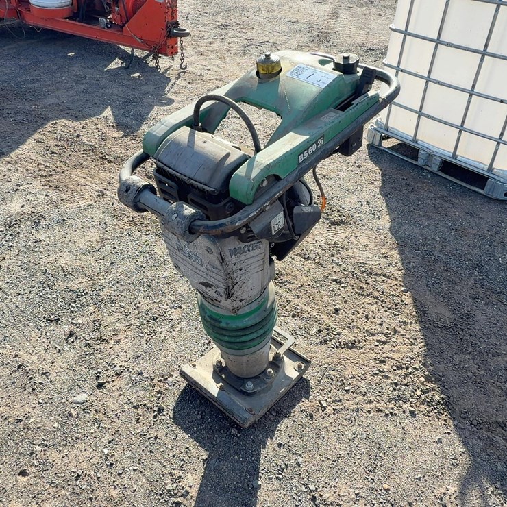 WACKER NEUSON BS60-2i