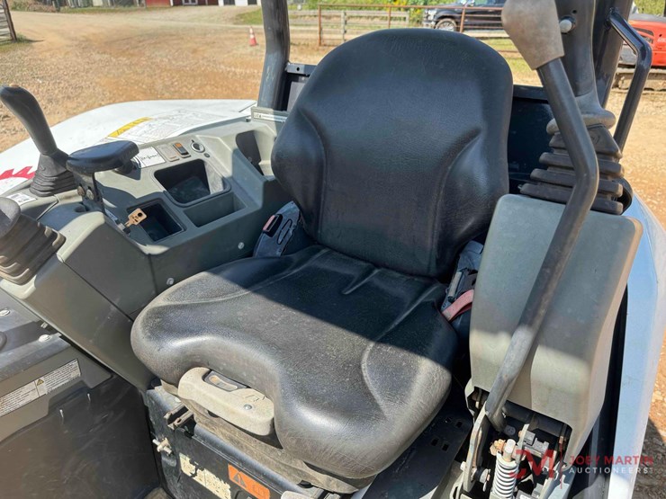 2020-bobcat-e42-image-13