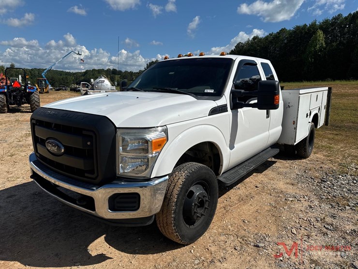2012-ford-f350-xl-image-4