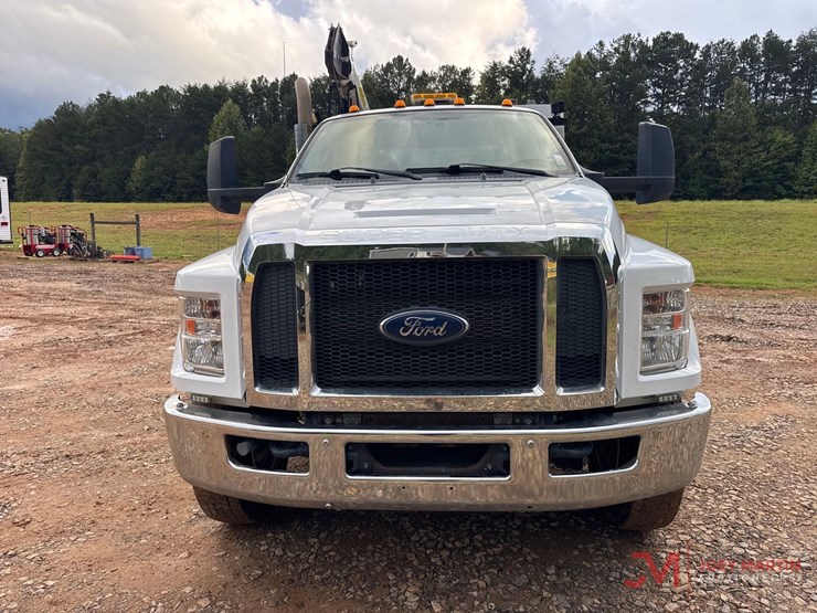 2019-ford-f750-image-7