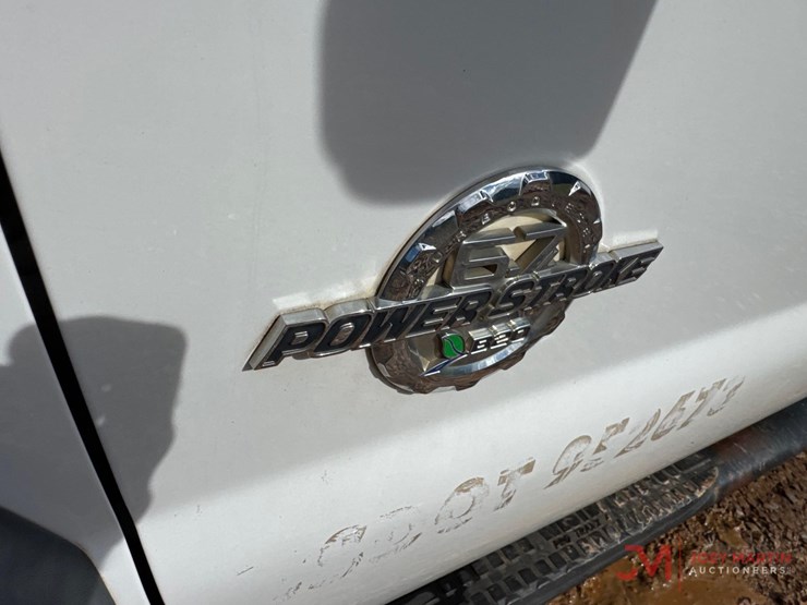 2016-ford-f450-xl-image-10