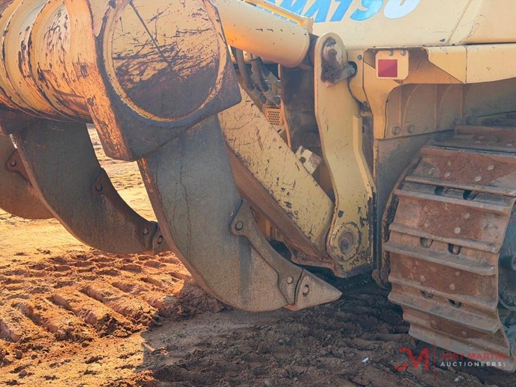 2012-komatsu-d155ax-7-image-7