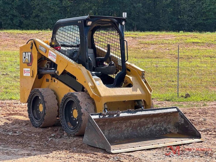 2020-caterpillar-246d3-image-2