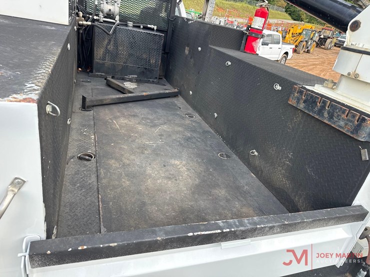 2019-ford-f750-image-21