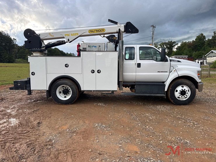 2019-ford-f750-image-2