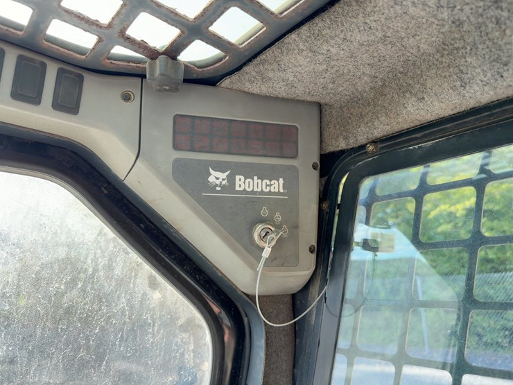 2005-bobcat-s175-image-17