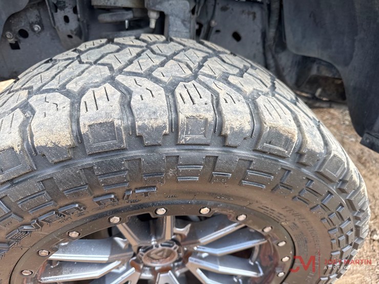 2010-ford-f150-platinum-image-5