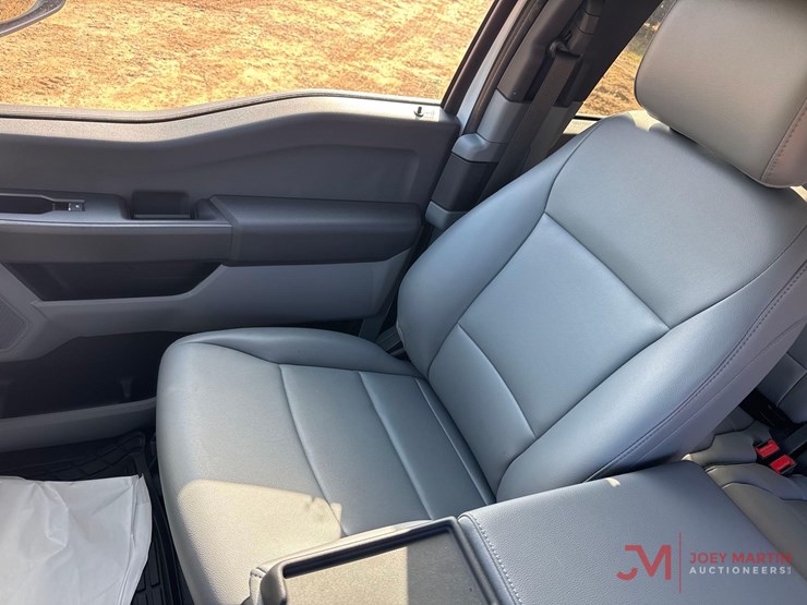 2026-ford-f550-xl-image-43