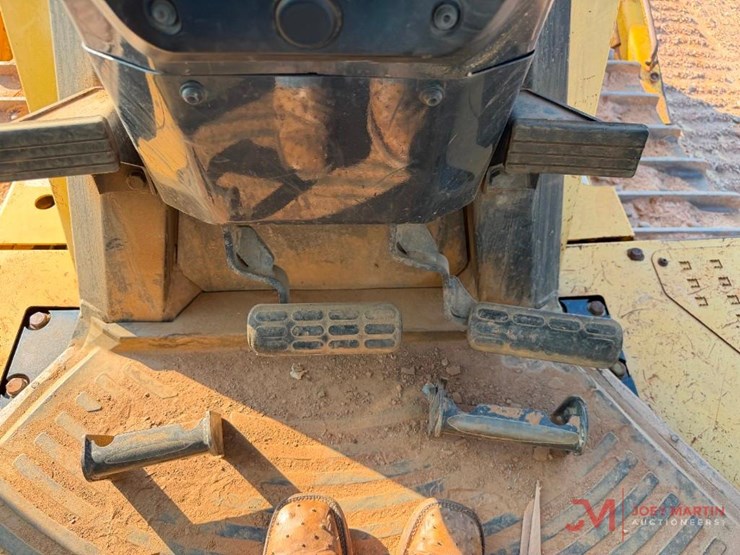2012-komatsu-d155ax-7-image-25