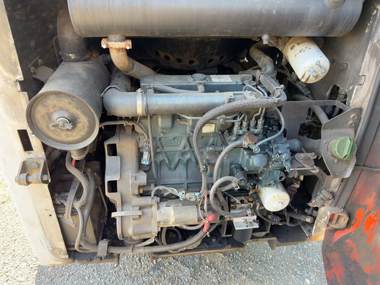 2005-bobcat-s175-image-15