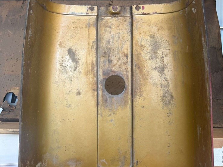1970-farmall-826-diesel-row-crop-golden-demonstrator-image-78
