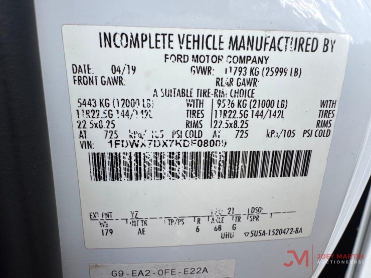 2019-ford-f750-image-47