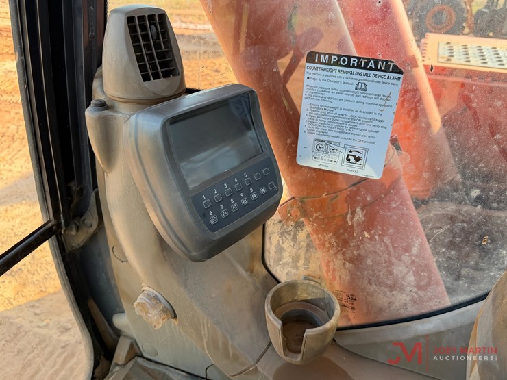 hitachi-zx450-lc-3-image-18
